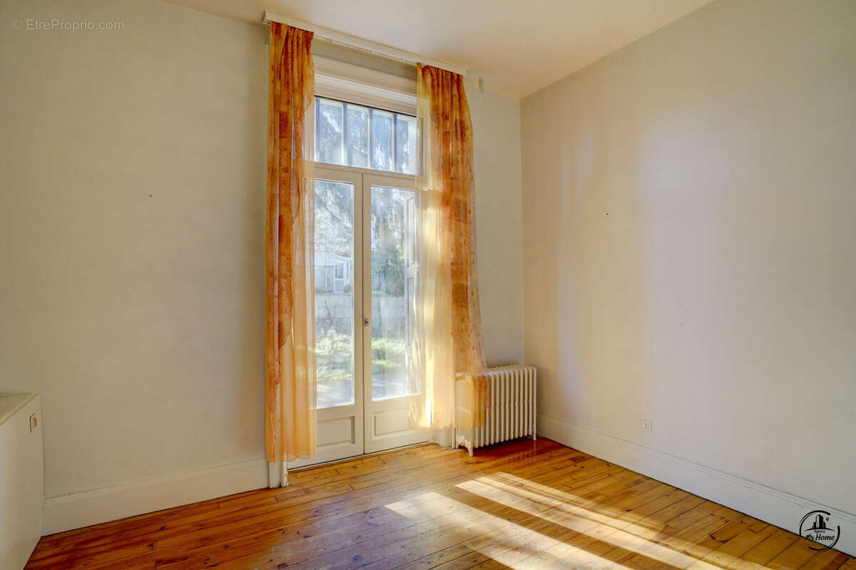 Maison à ROCHE-LA-MOLIERE