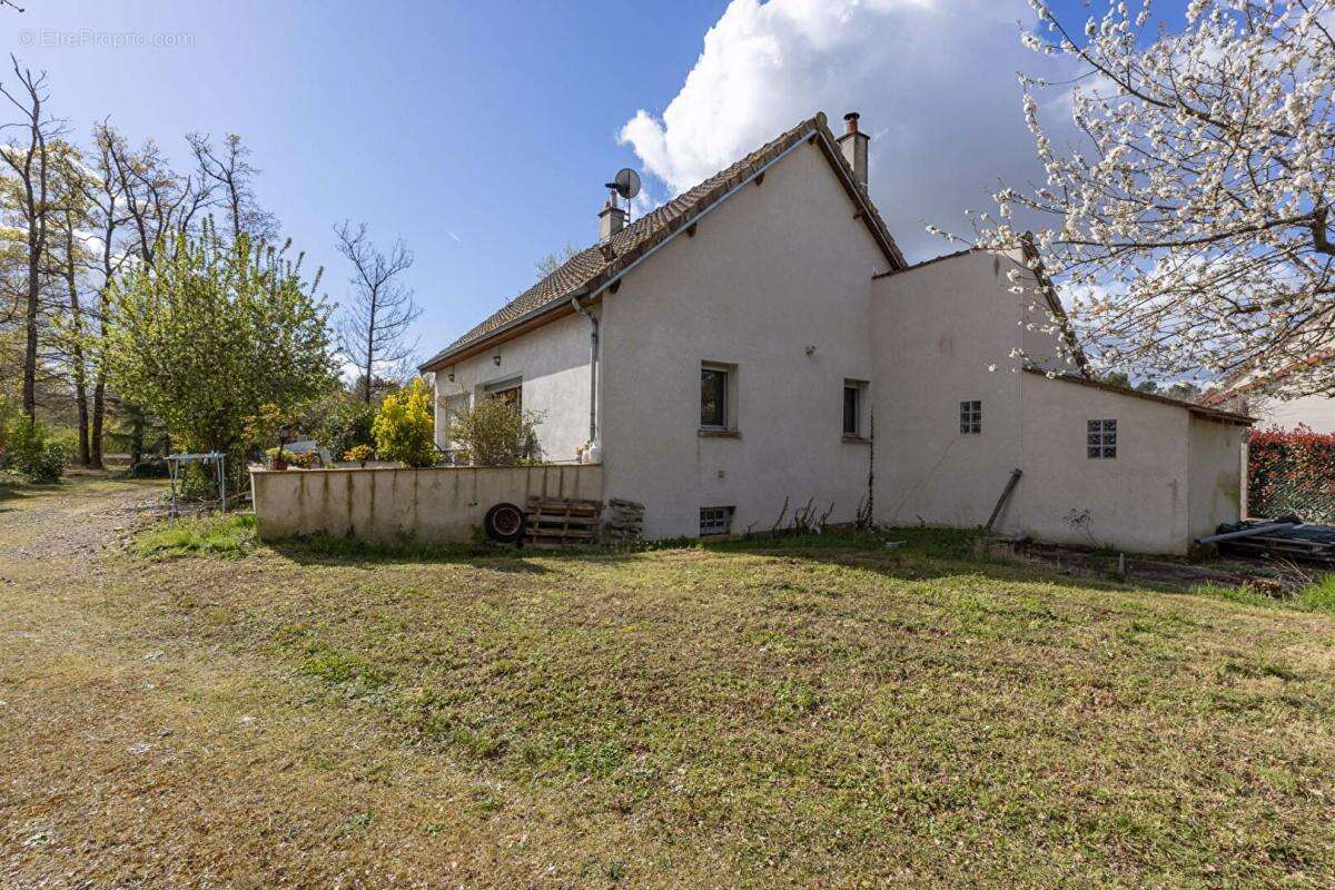 Maison à SELLES-SUR-CHER