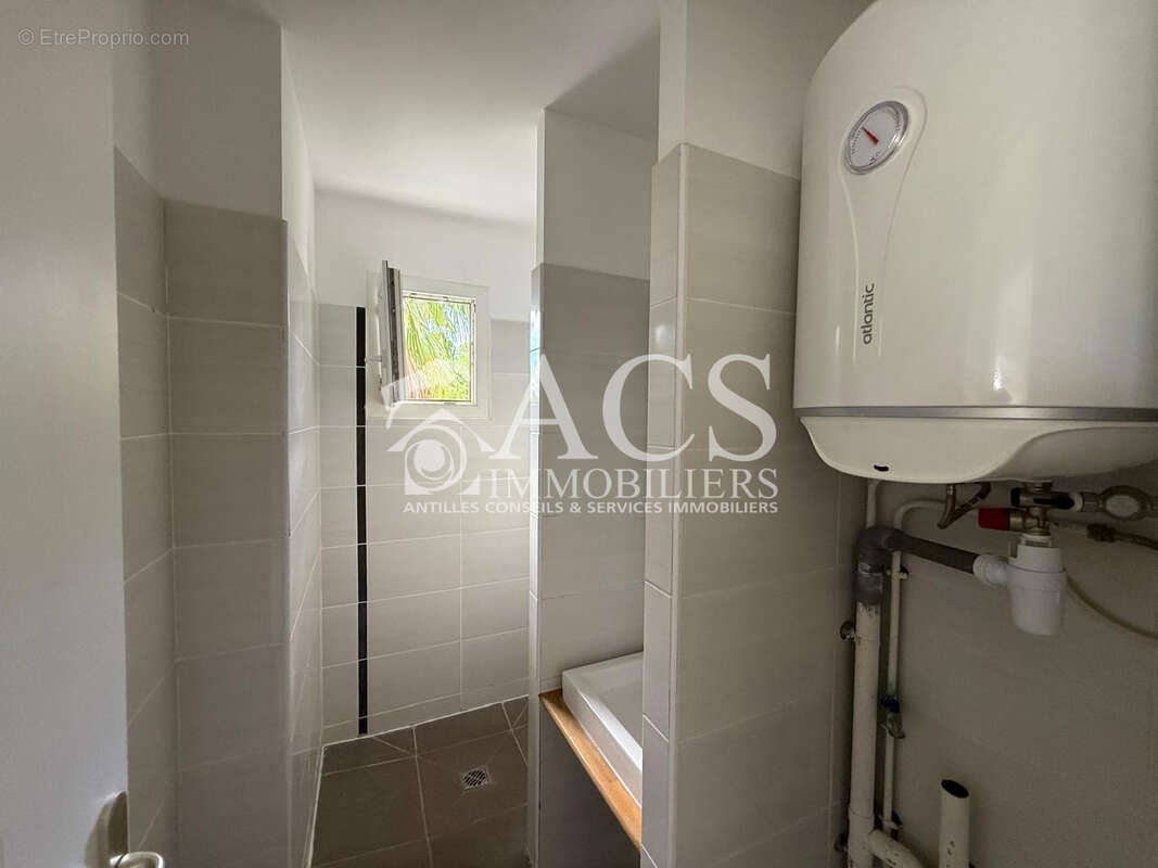 Appartement à LES TROIS-ILETS