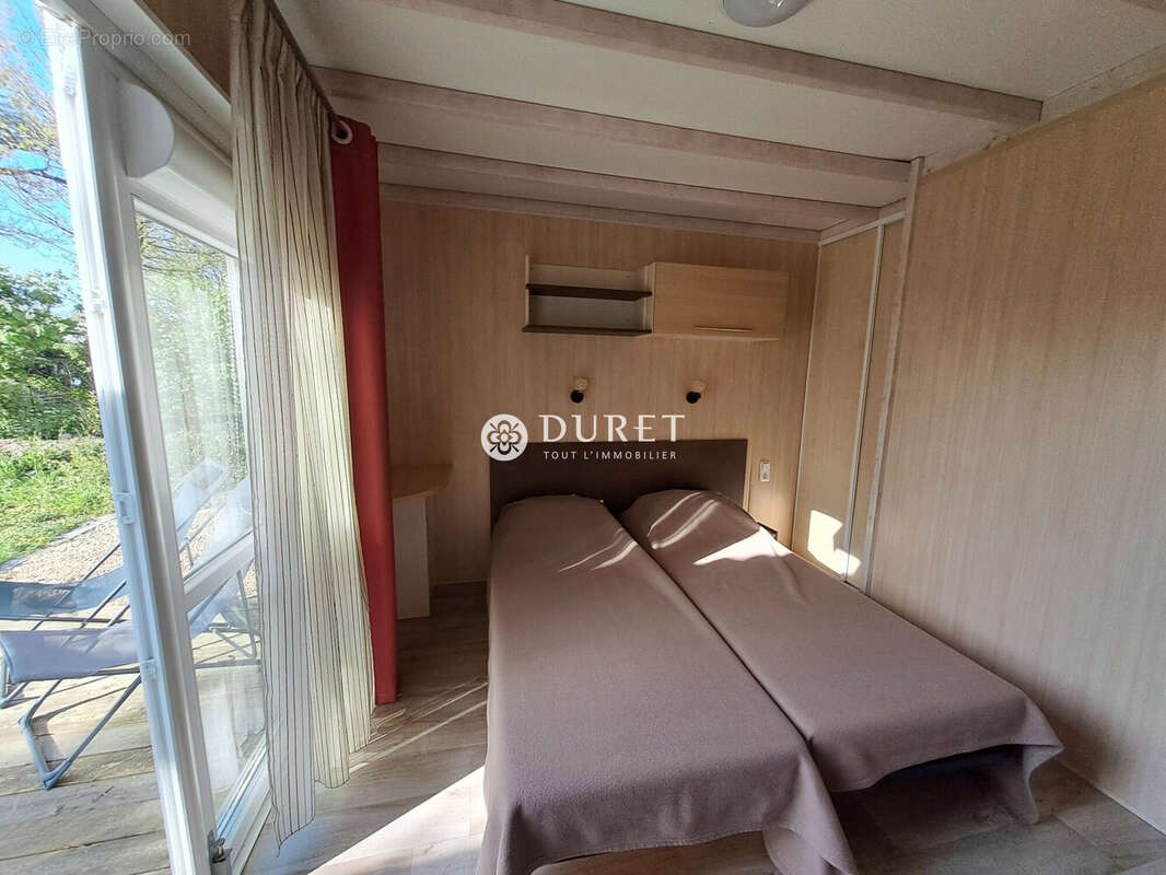 Maison à LA CHAPELLE-HERMIER