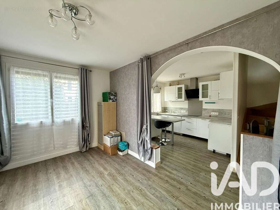 Photo 5 - Maison à SUCY-EN-BRIE