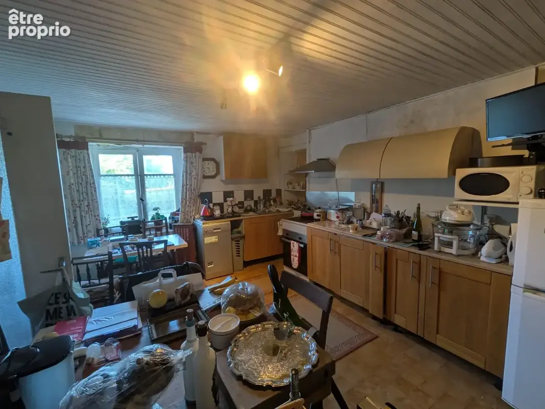 Silfiac jolie maison de bourg à rénover de 75m² environ de 3 pi7ces sans jardin - photo 4