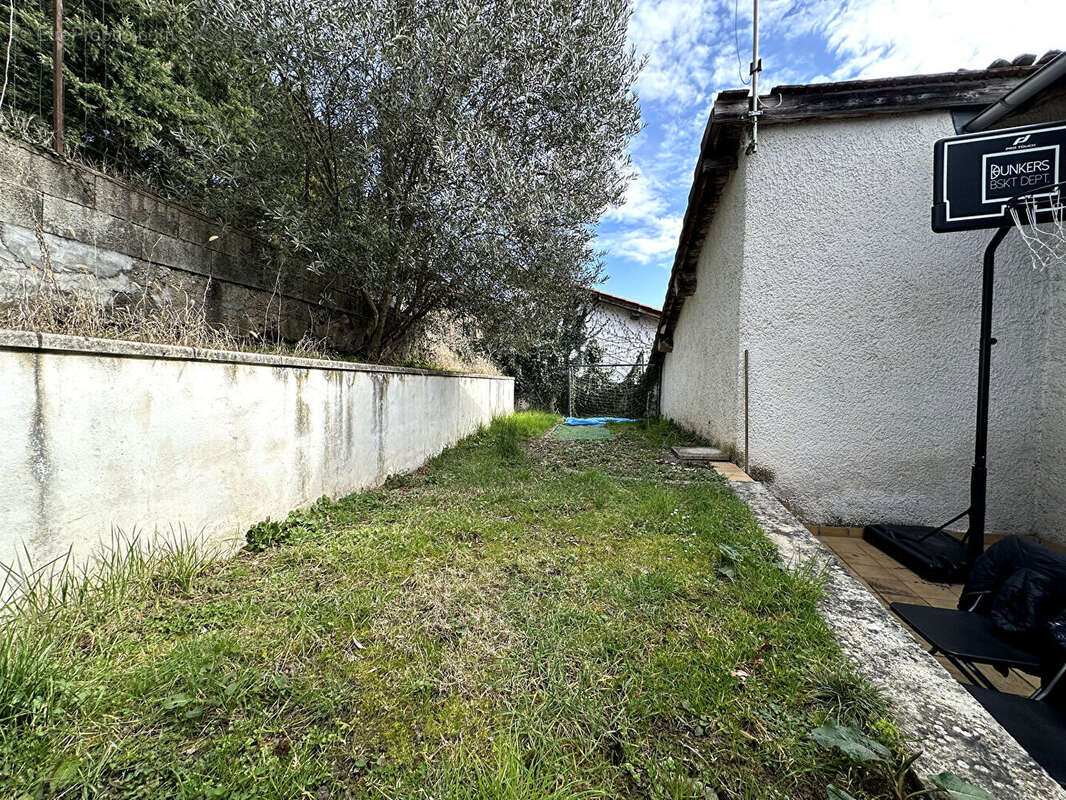 Appartement à MEXIMIEUX