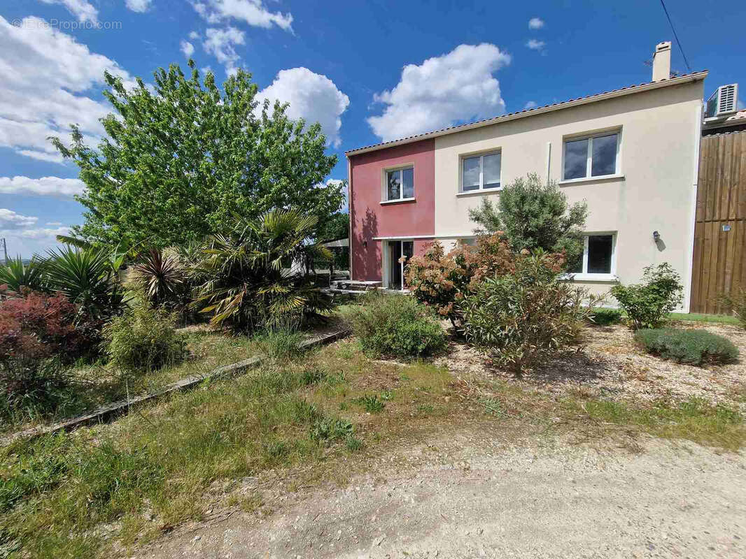 Maison à SAINT-PALAIS
