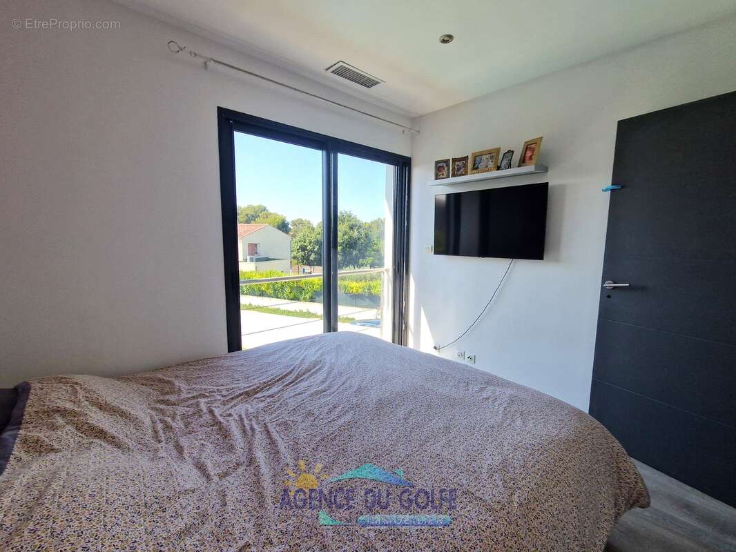 Jolie villa T 4 avec piscine - photo 7