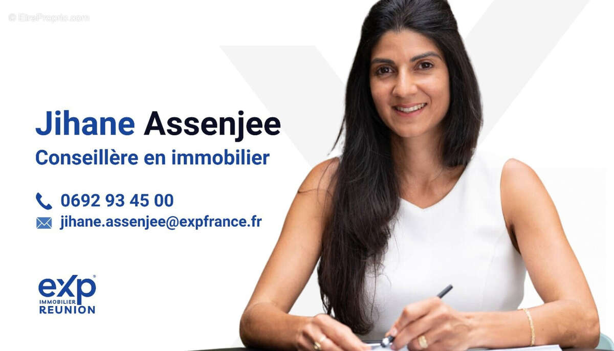 Terrain à LE TAMPON