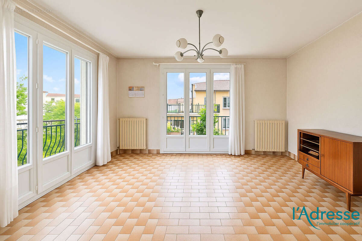 Maison à IVRY-SUR-SEINE