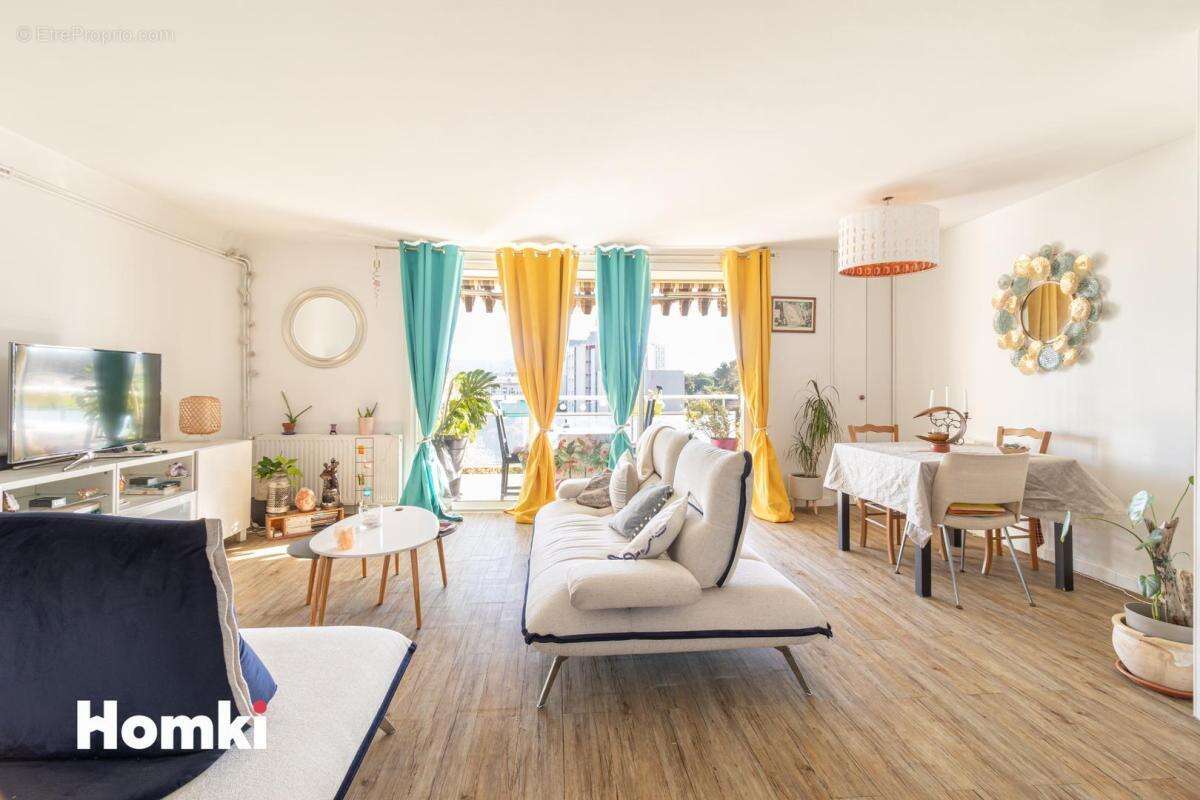 Appartement à MARSEILLE-13E