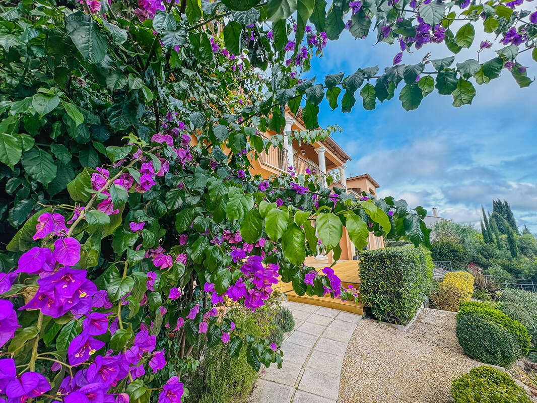 Maison à LES ADRETS-DE-L'ESTEREL