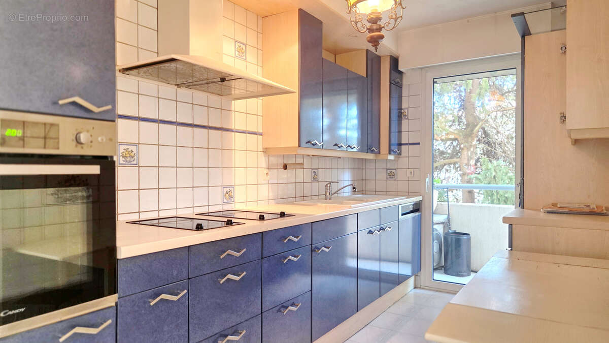 Appartement à LE CANNET