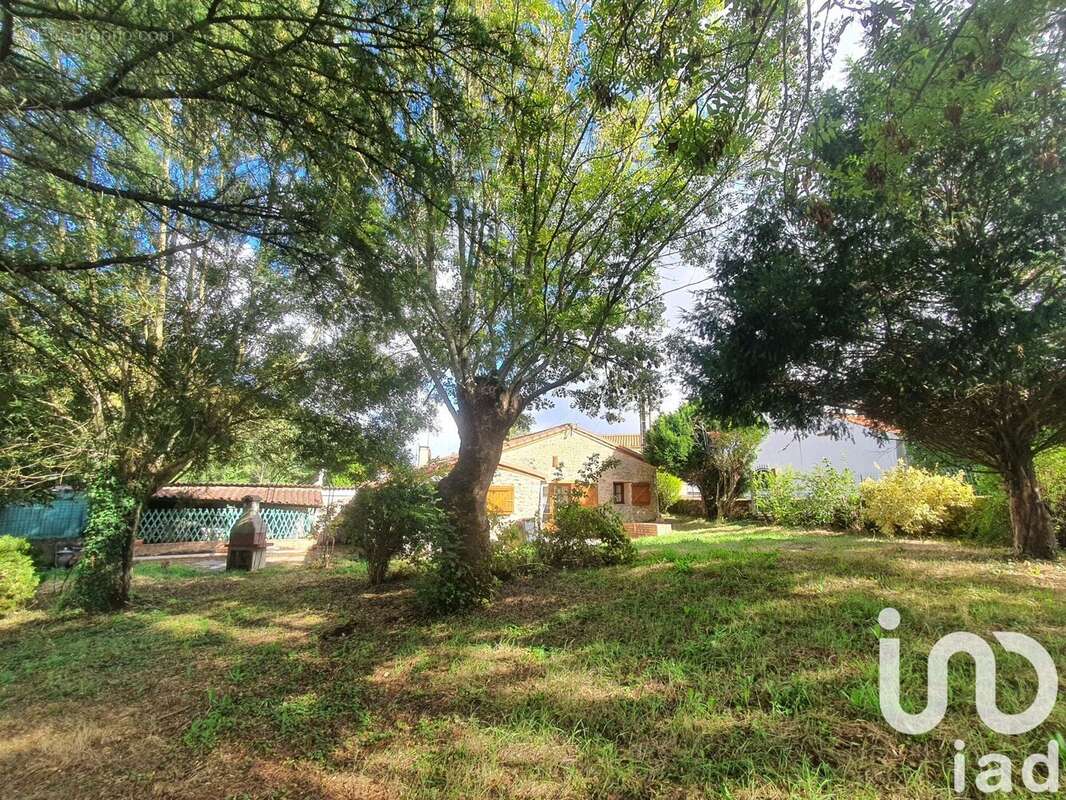 Photo 3 - Maison à LE CHAMP-SAINT-PERE