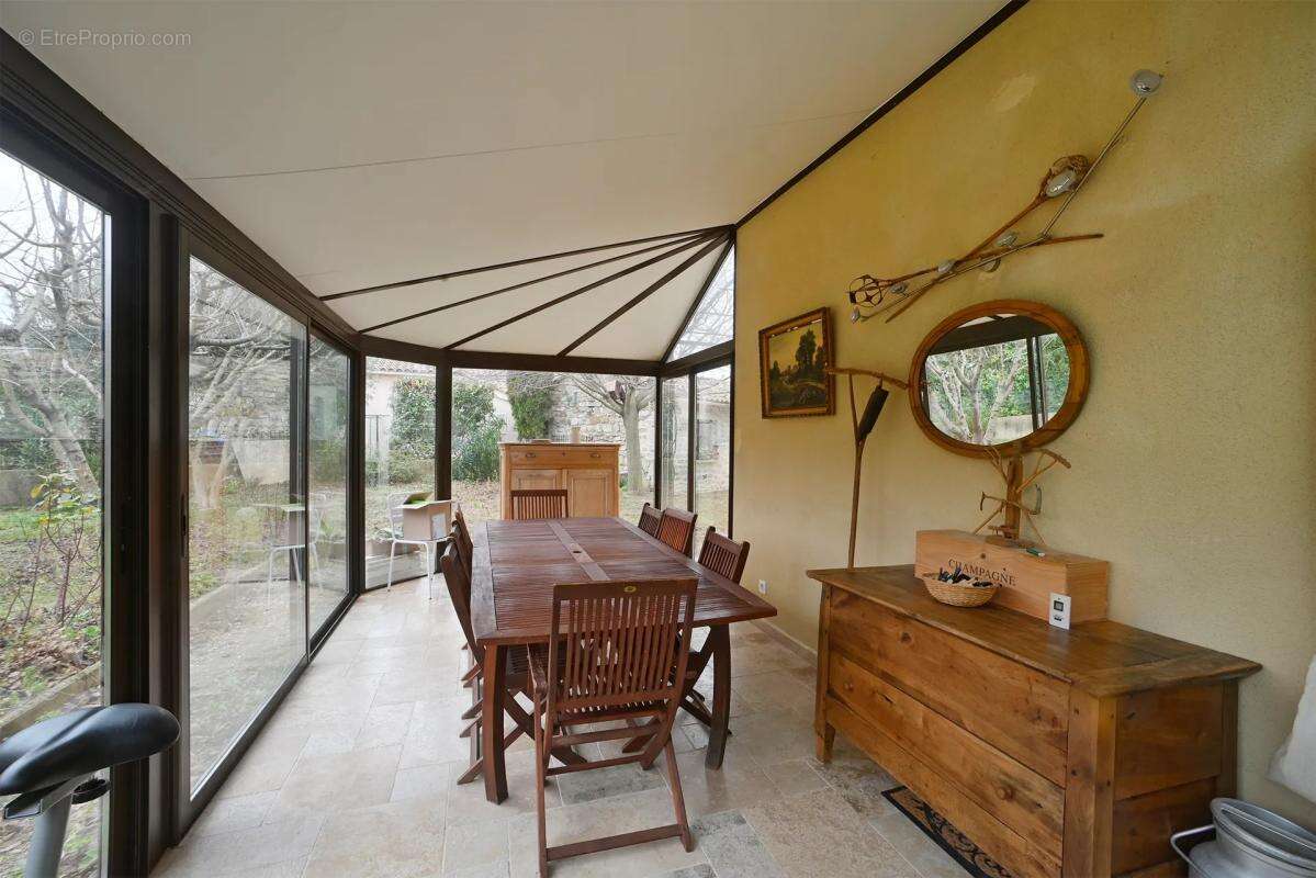 Maison à SAINT-PAUL-TROIS-CHATEAUX