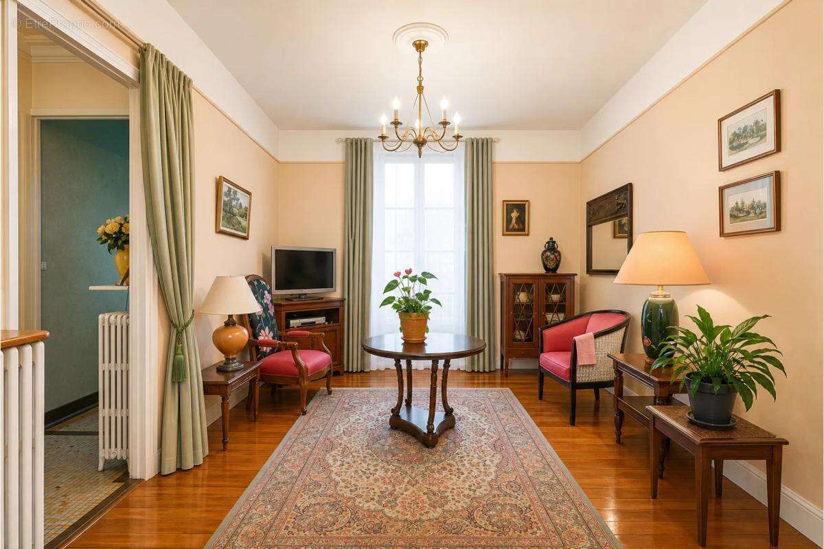 Maison à LAGNY-SUR-MARNE