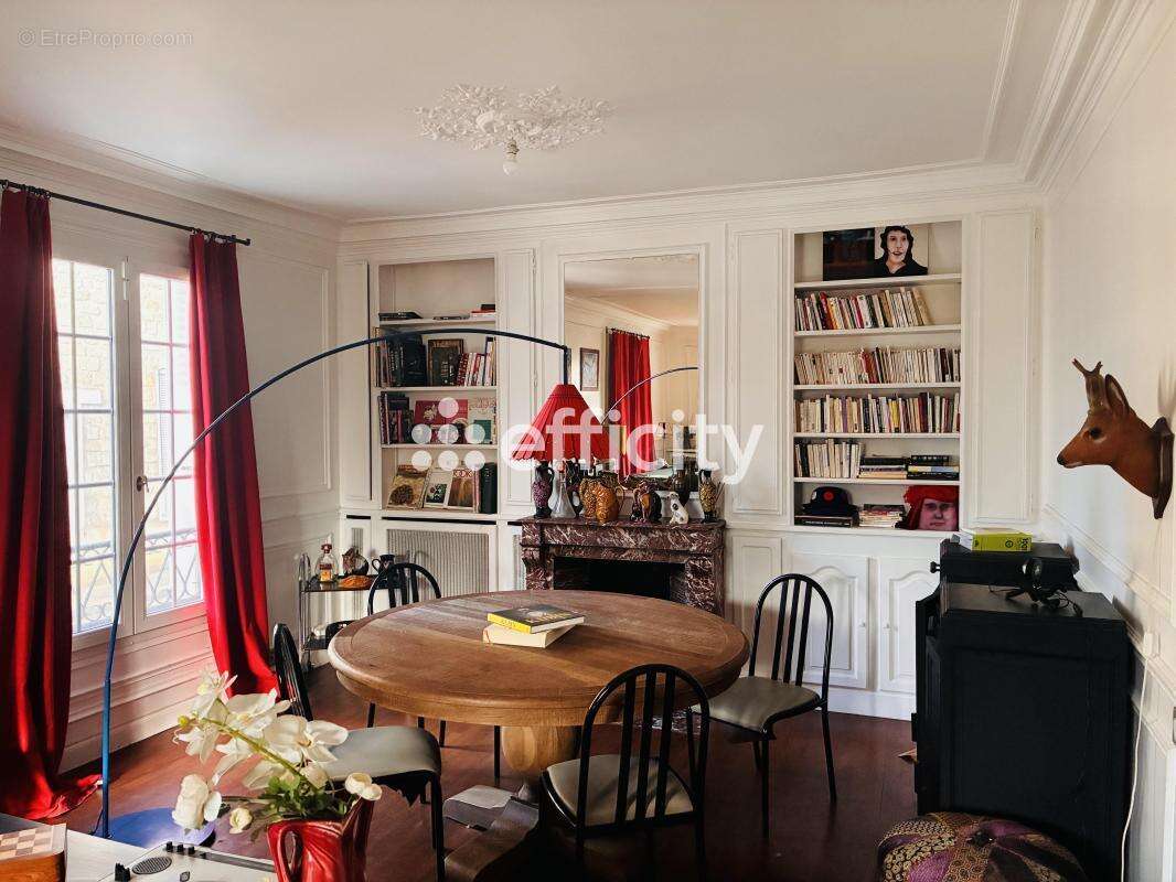 Maison à MARLY-LA-VILLE