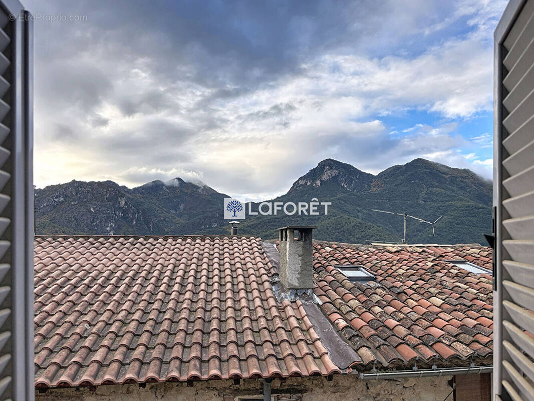 Appartement à CASTELLAR