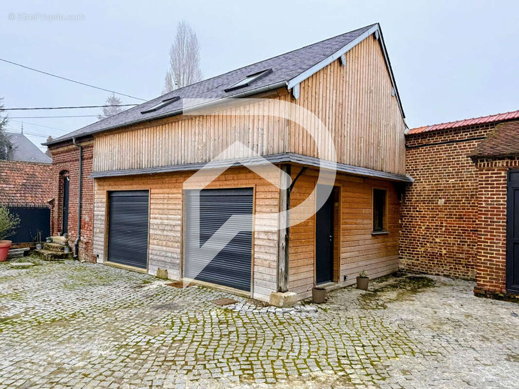 Maison à BEAUVAIS