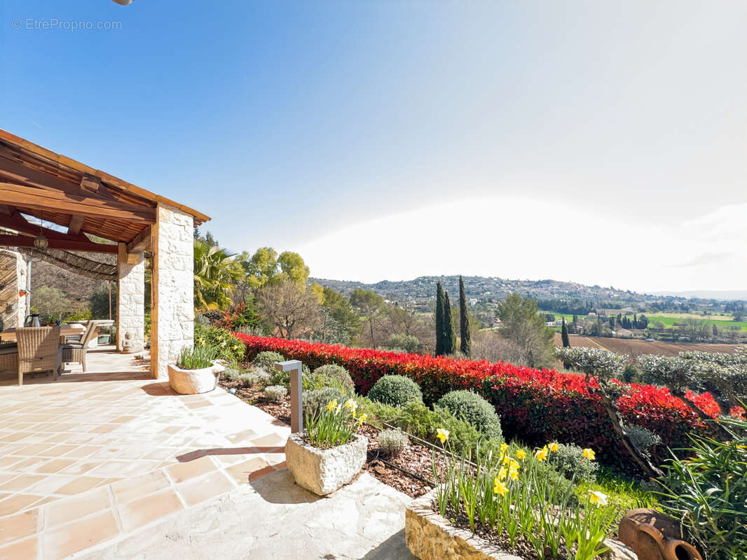 Maison à FAYENCE
