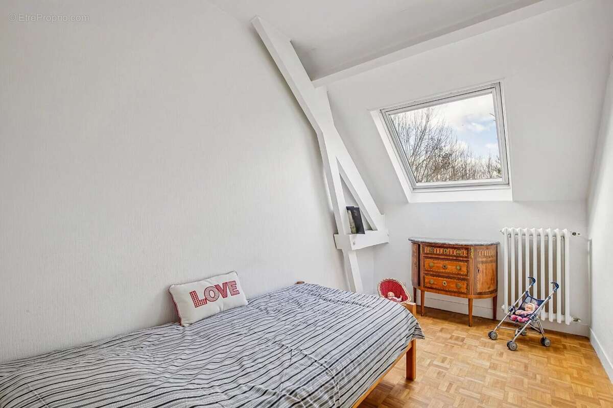 Maison à LE VESINET