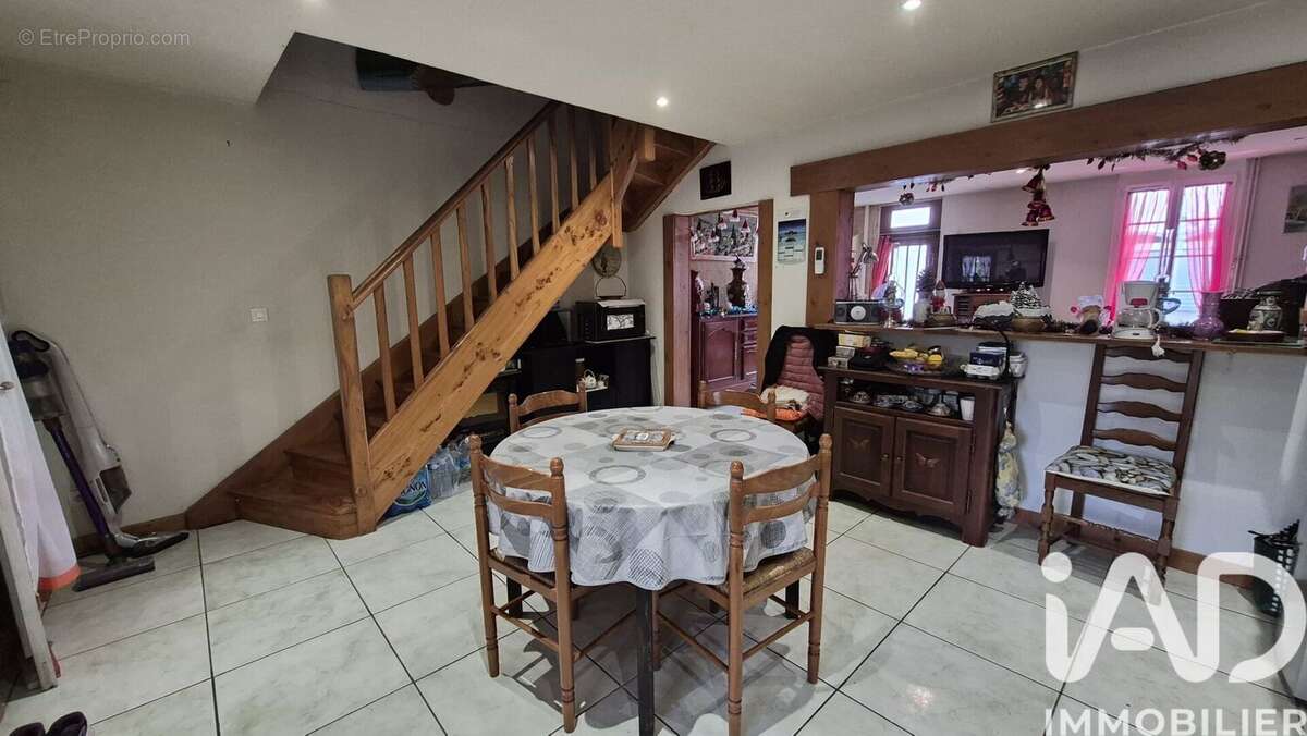 Photo 4 - Maison à CASTILLON-LA-BATAILLE