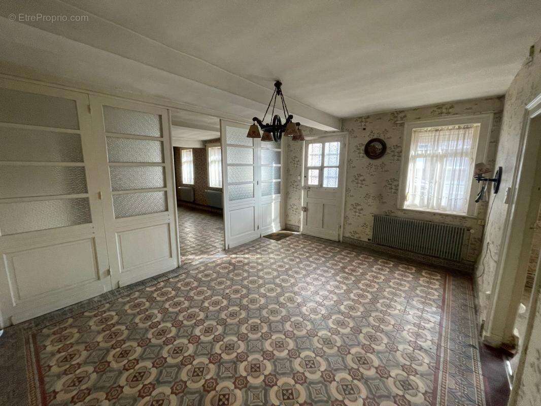 Maison à MONS-EN-PEVELE