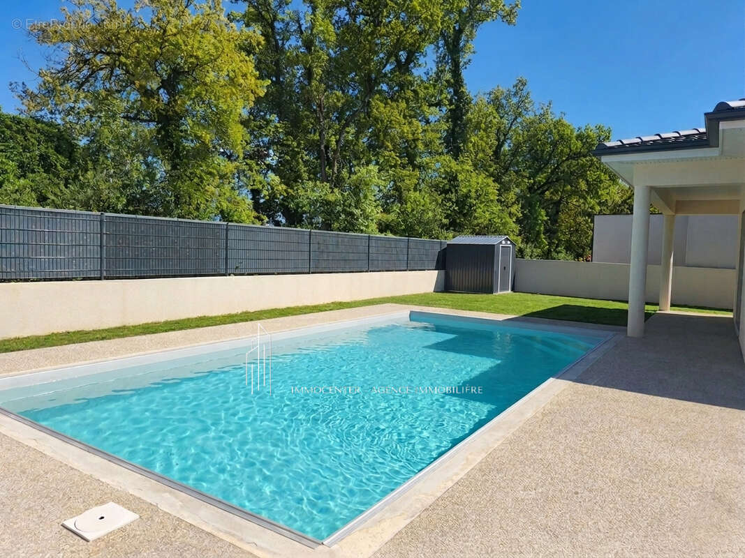Maison à ROMANS-SUR-ISERE