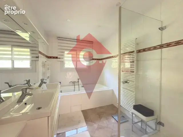 Domaine privé avec prestations premium   Maison de plain-pie - photo 9