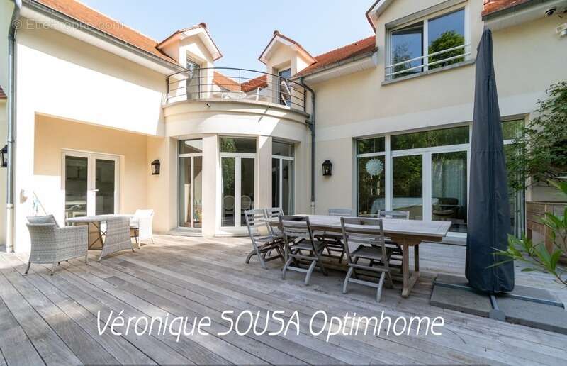 Maison à L'ETANG-LA-VILLE