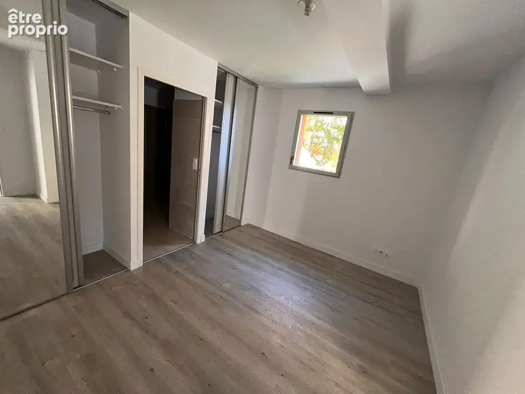 Collioure centre-ville ? appartement t3 de standing -96,81 m² avec vue mer - photo 8