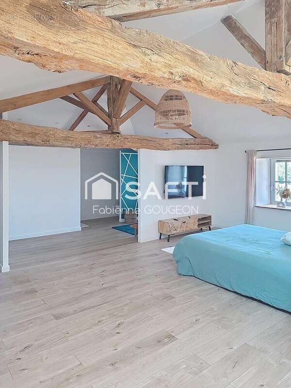 Maison 180 m² à Soyaux  - photo 6