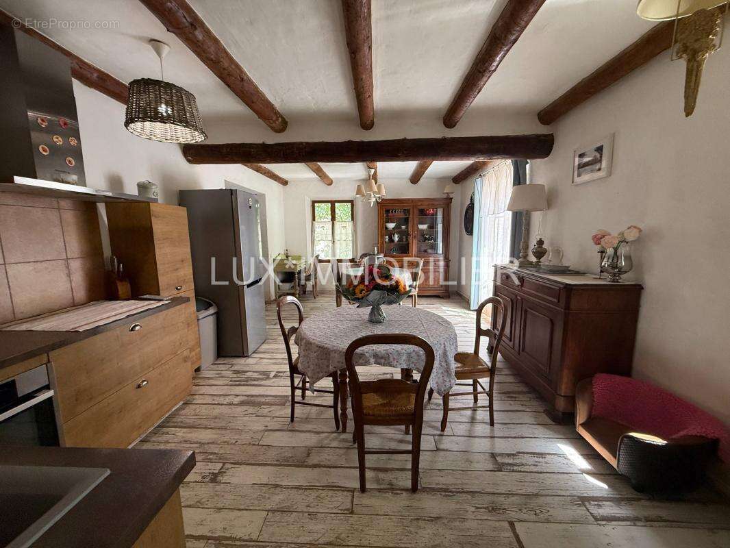 Maison à MAUSSANE-LES-ALPILLES