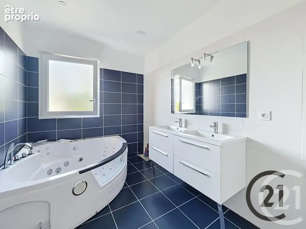 Maison 115 m² à Saint-Pouange  - photo 12
