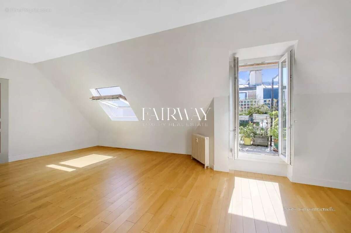 Appartement à PARIS-9E