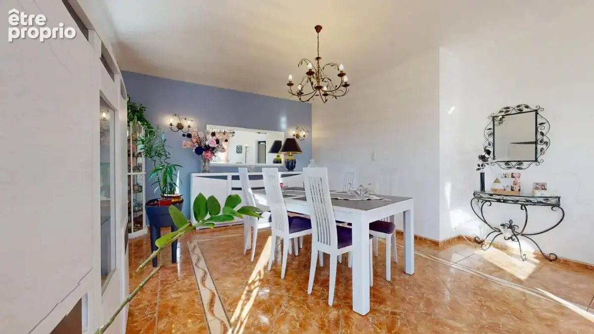 5 minutes carcassonne! villa 4 faces sur 2300m² de terrain clos - photo 5