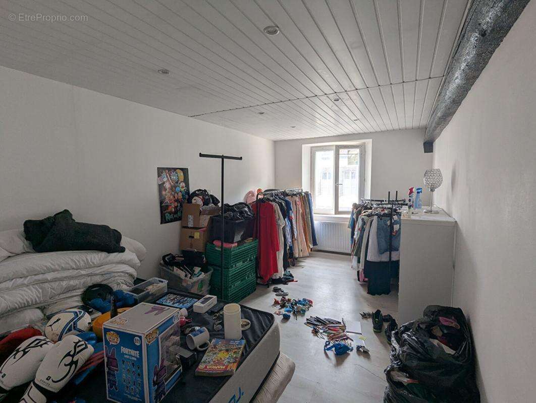 Maison à CHAMPROND-EN-GATINE