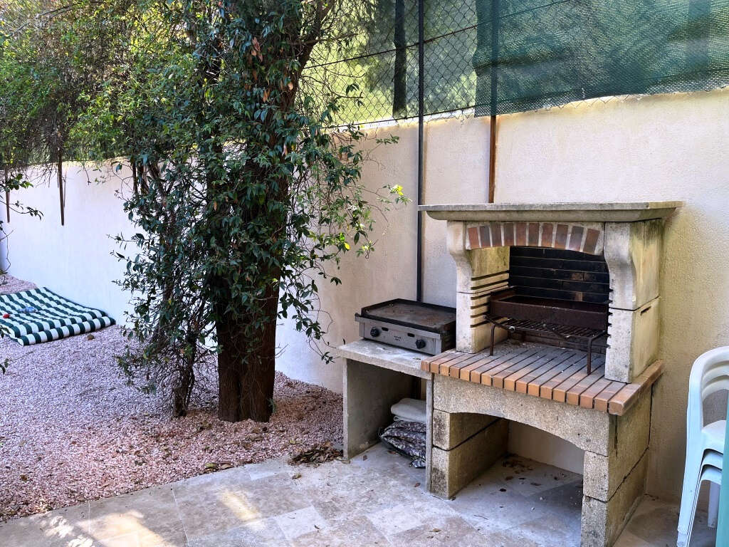 Maison à LA GARDE-FREINET