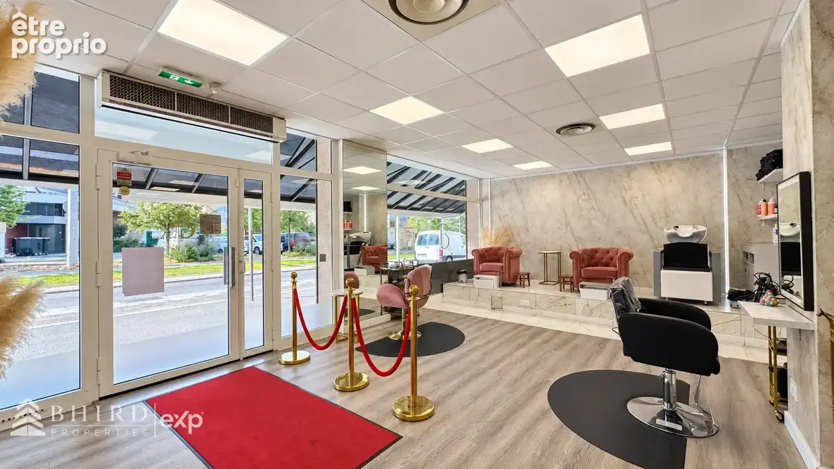 Bien immobilier à vendre à Gaillard (74240) - photo 2