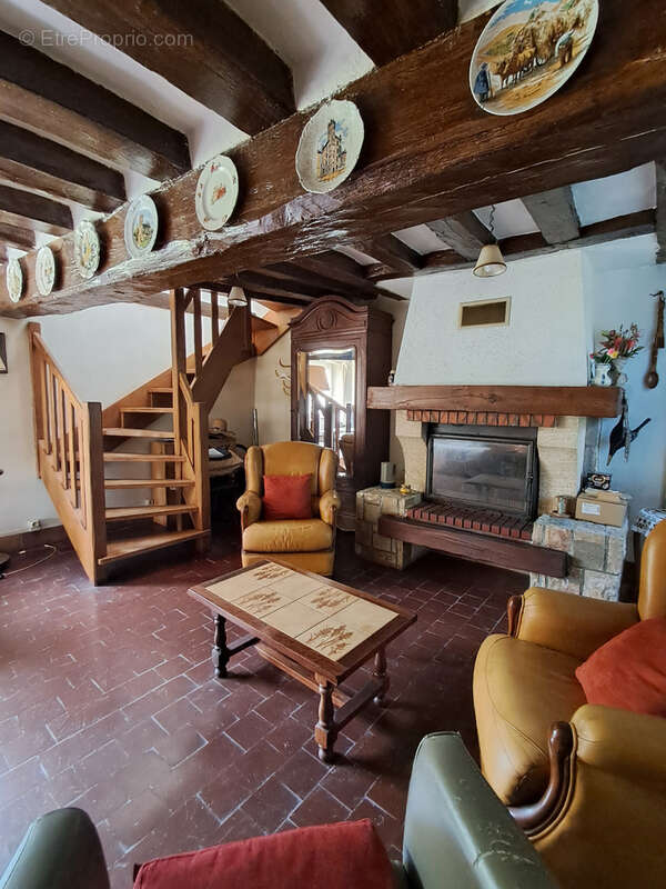 Maison à CHAMPOULET