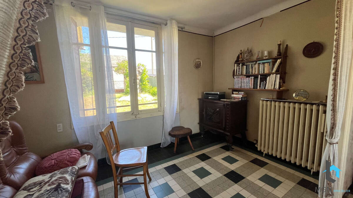 Maison à SANCHEVILLE