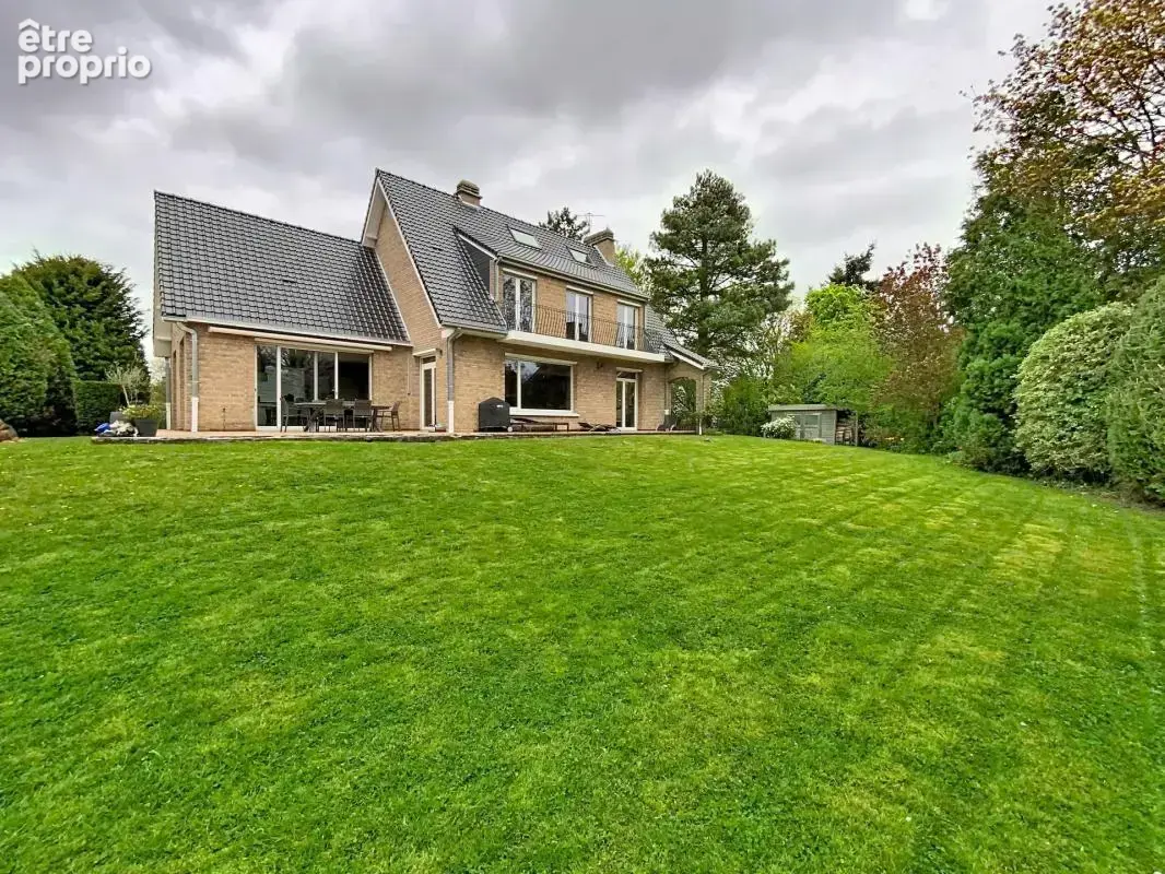Photo Maison à La Chapelle-D'armentieres au prix de 745 000€