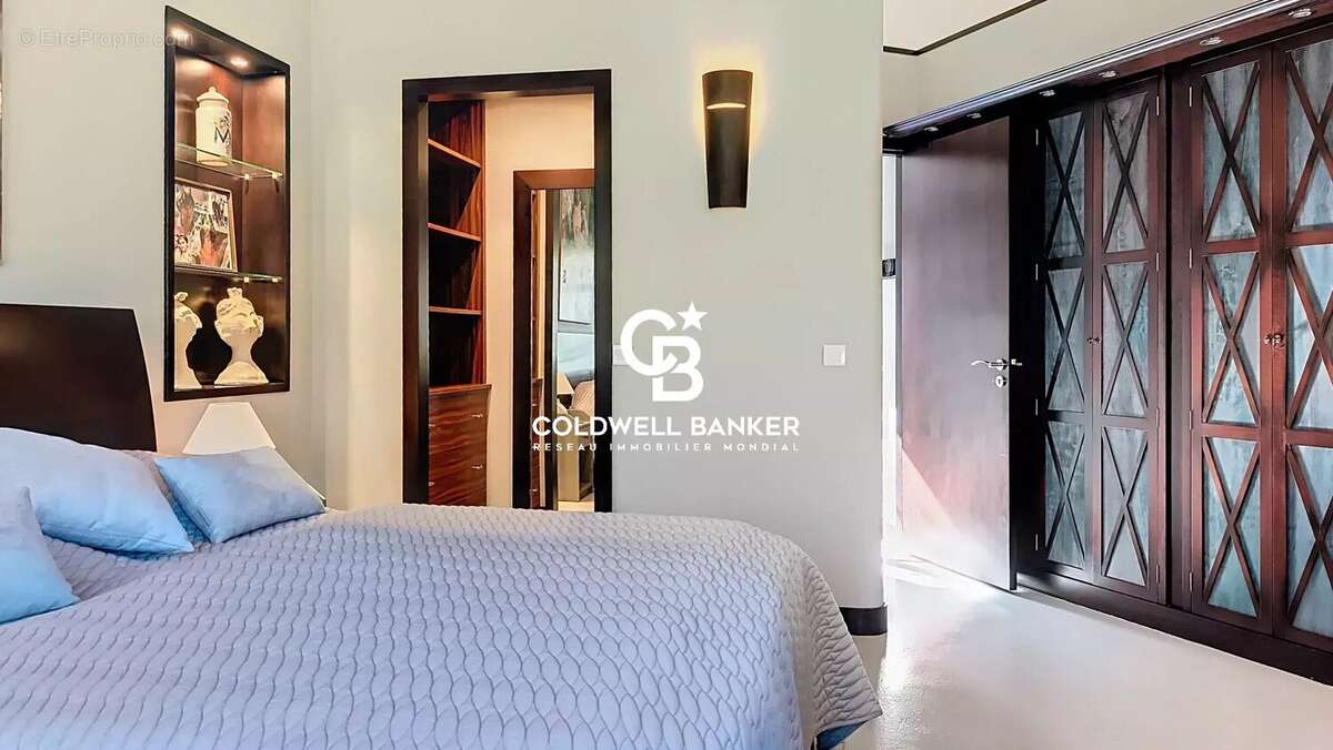 Maison à LES HERBIERS