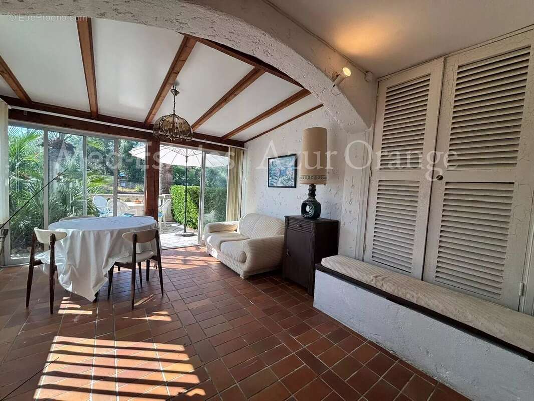 Appartement à GRIMAUD