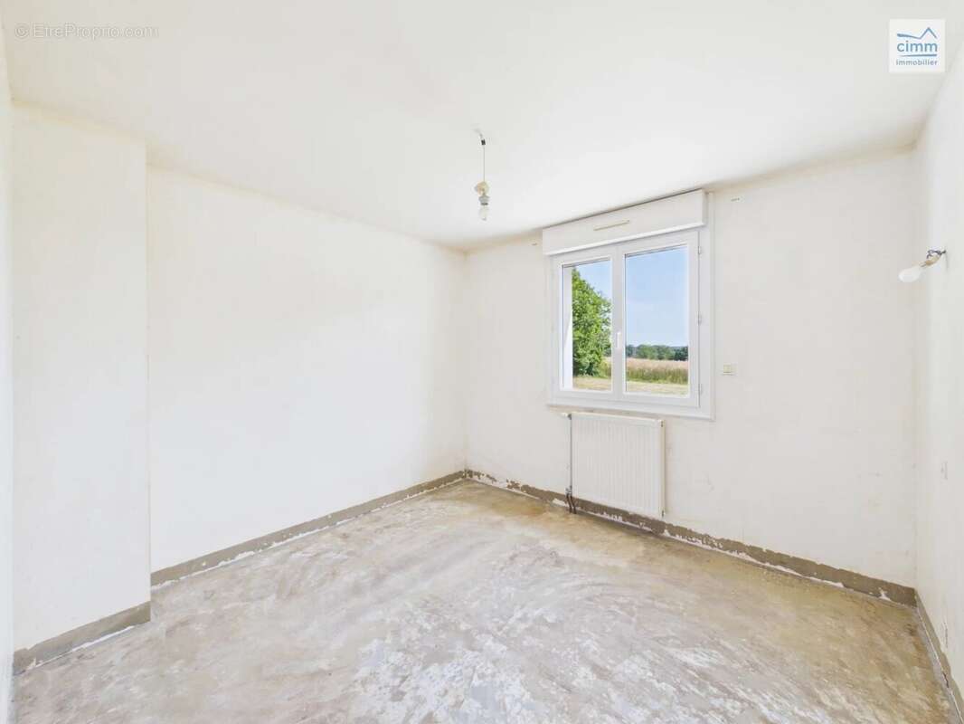 Maison de 67 m² sur un terrain de 20 650 m² - photo 9