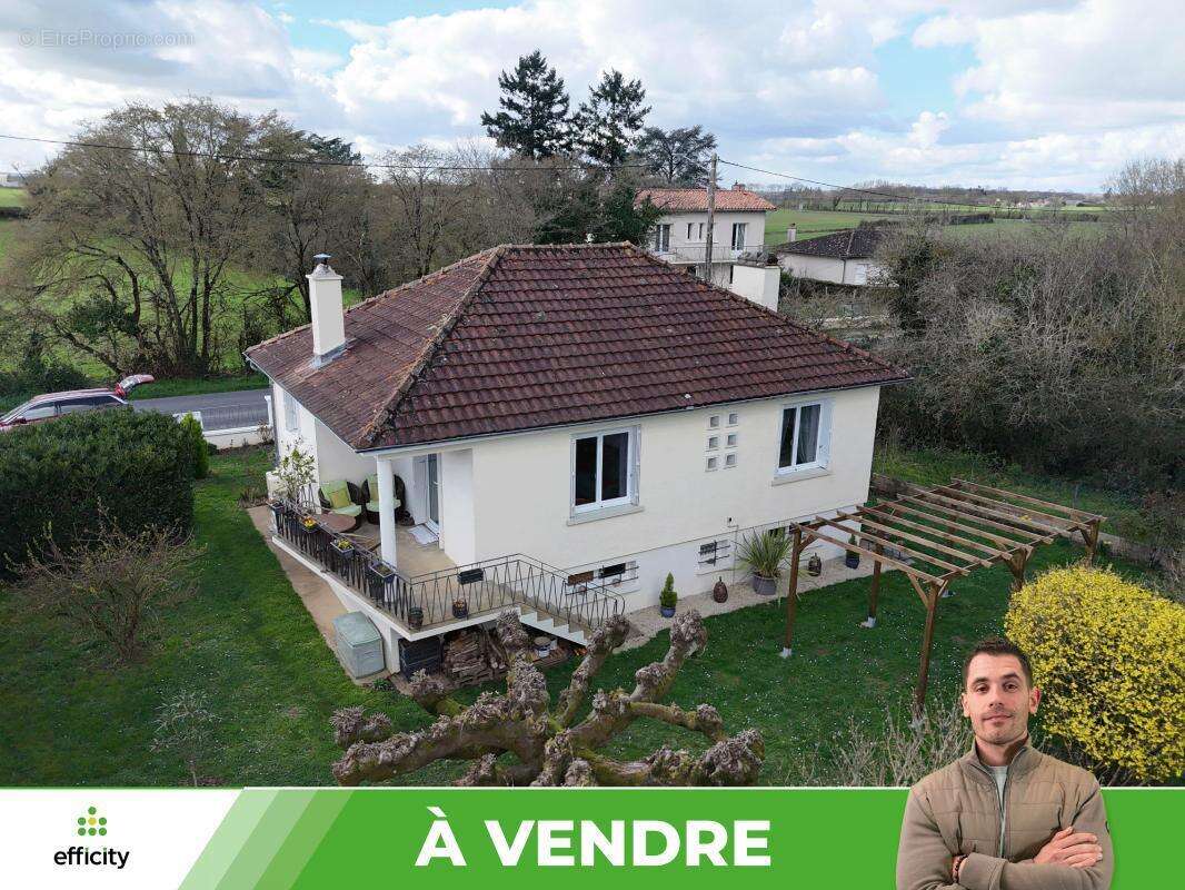 Maison à CIVRAY