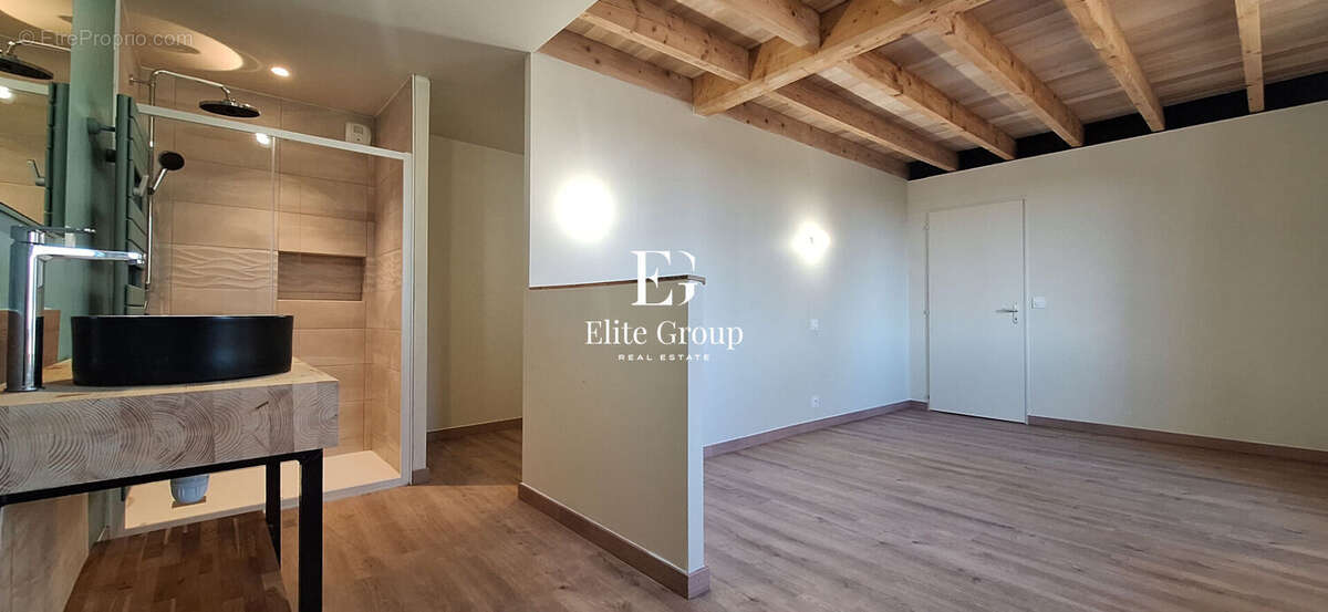 Maison à BARBEZIEUX-SAINT-HILAIRE