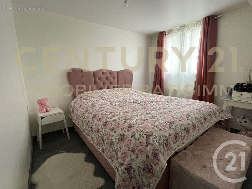 Maison à BOURGOIN-JALLIEU