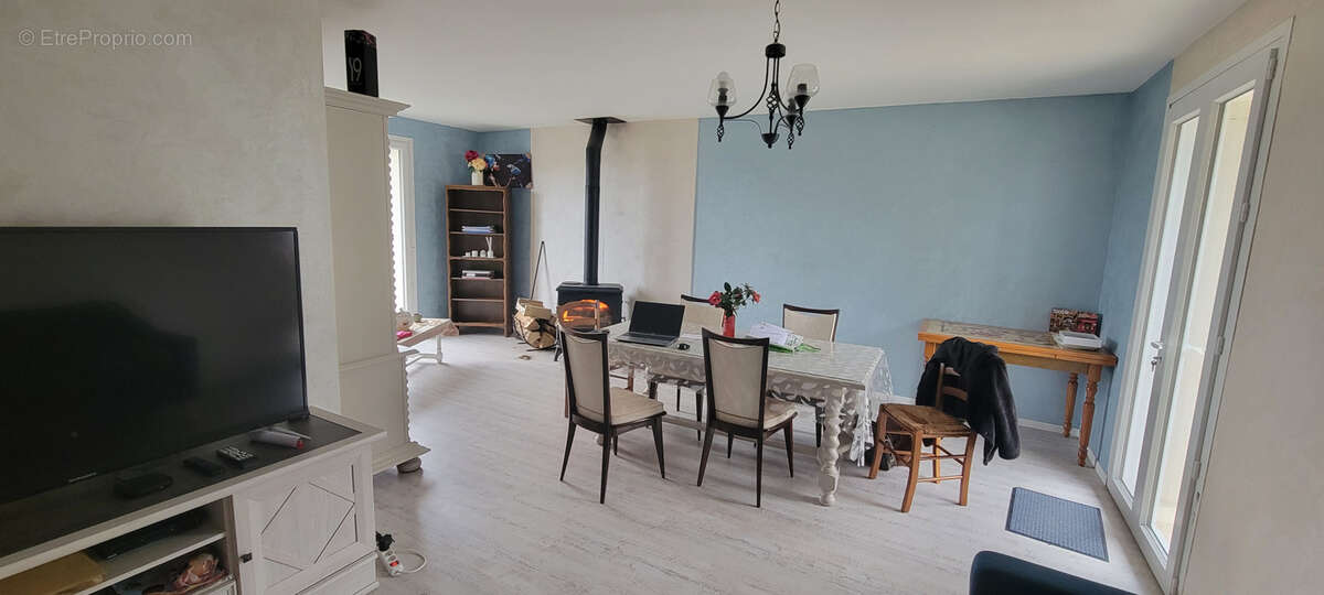 Maison à AUBAZINES