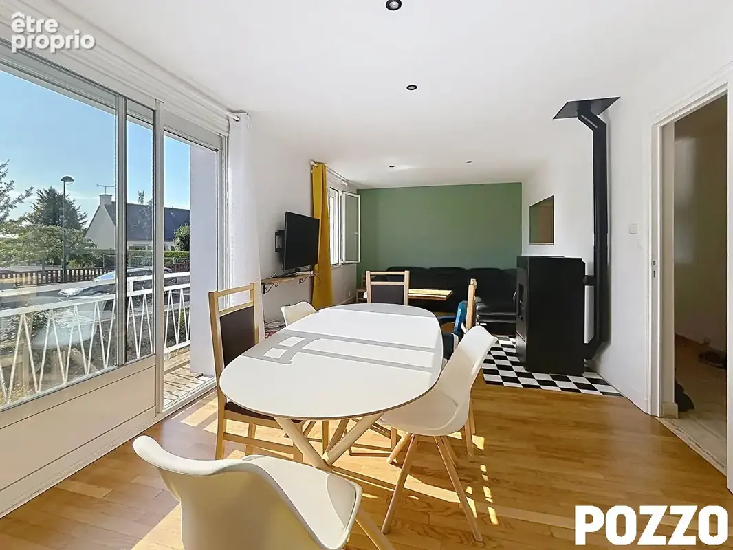 A Vendre - Pontorson - Maison sur sous-sol  6 pièce(s) 100 m² - photo 4