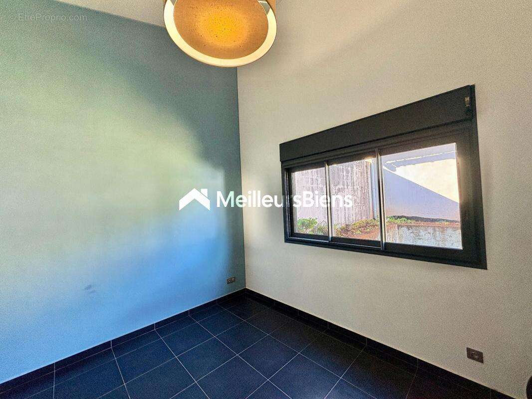 Maison à SAINT-PIERRE