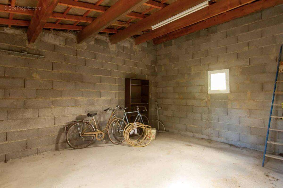 Maison à SAINT-JULIEN-EN-SAINT-ALBAN