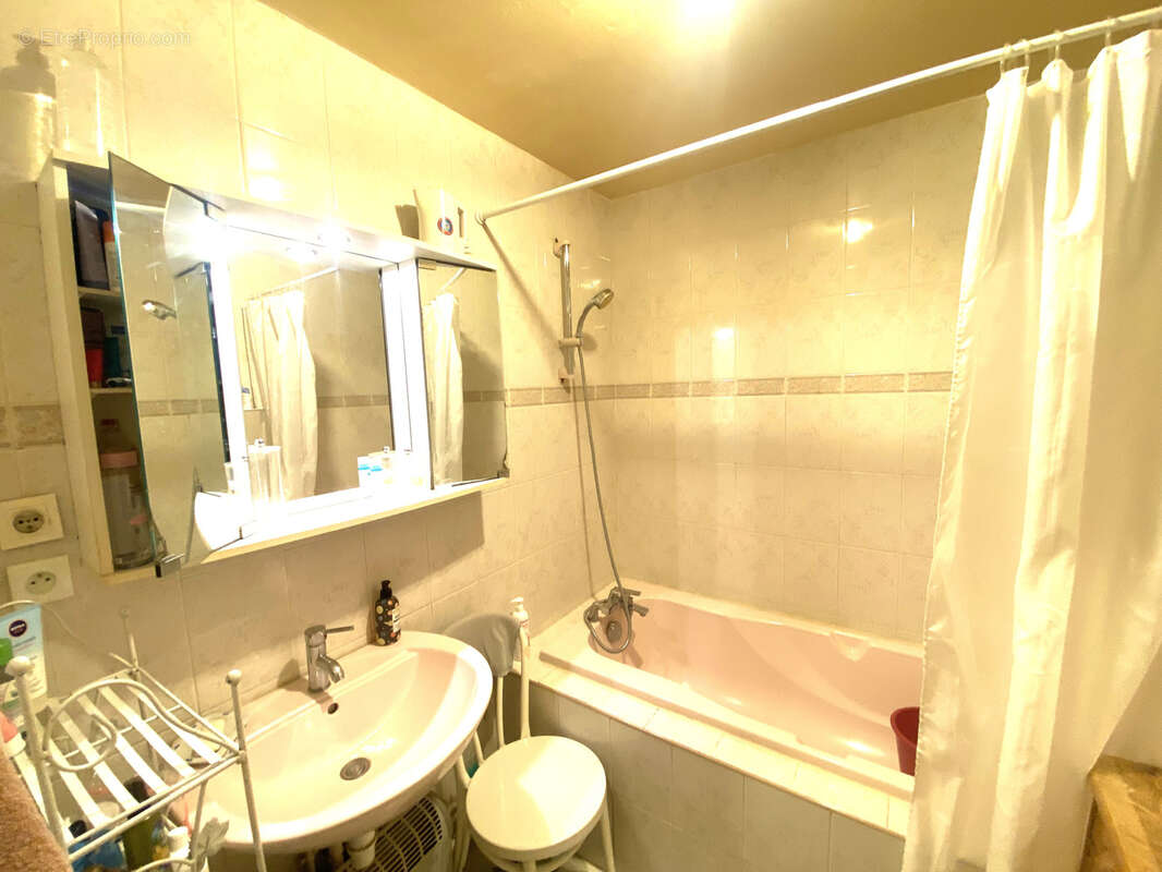 Appartement à EPINAY-SUR-SEINE